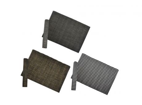 Imagen de INDIVIDUAL DE PLASTICO CUADRILLE 30X45 (In)