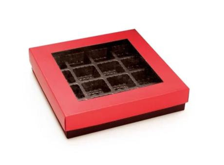 Imagen miniatura de CAJA PARA BOMBOM GARBO ROJO MATTE 16 CV 17,5X17,5X3,5