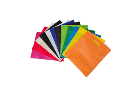 BOLSA TNT 20X25CM 12 PZS COLORES SURTIDOS WYD-2025-H
