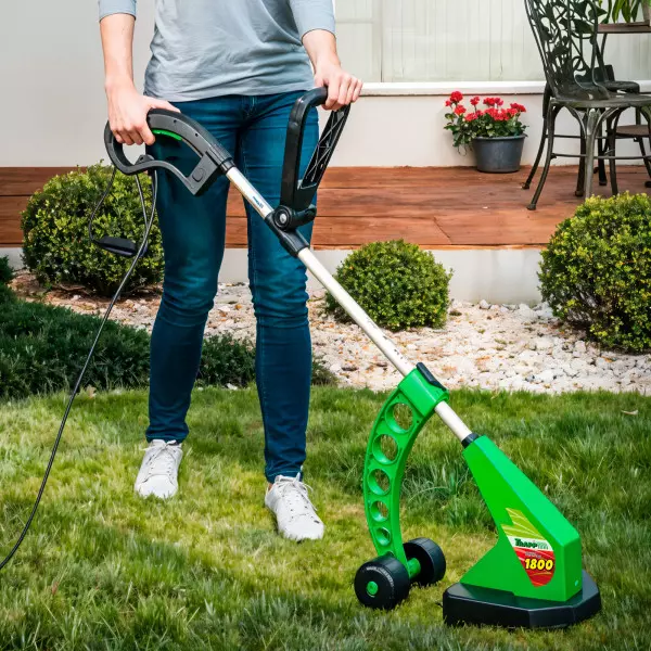 Imagen miniatura de BORDEADORA TRAPP TURBO MASTER 1800W C/ RUEDAS