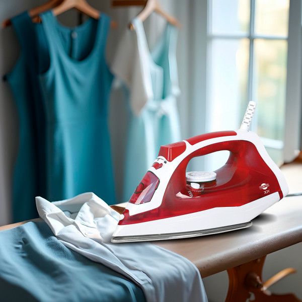 Imagen de PLANCHA A VAPOR TOKYO JOY 2000W BASE CERAMICA