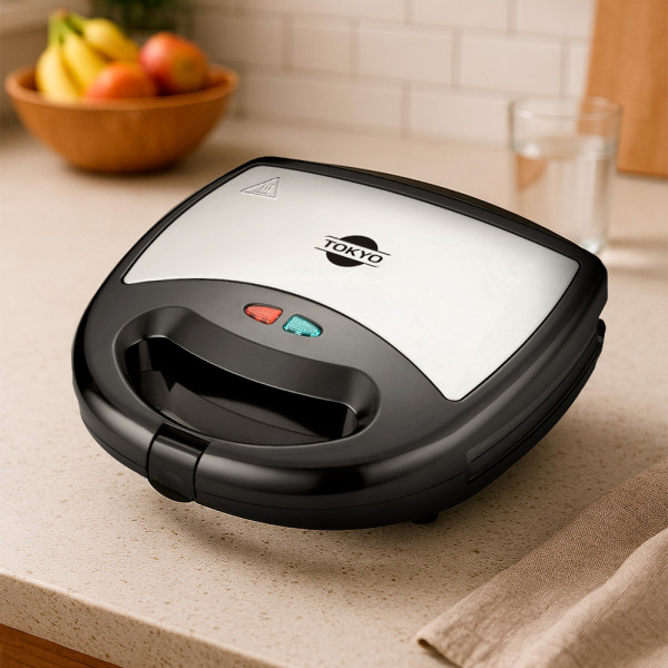 Imagen de SANDWICHERA TOKYO 3 EN 1 GRILL WAFLE DONAS  NEGRO INOX