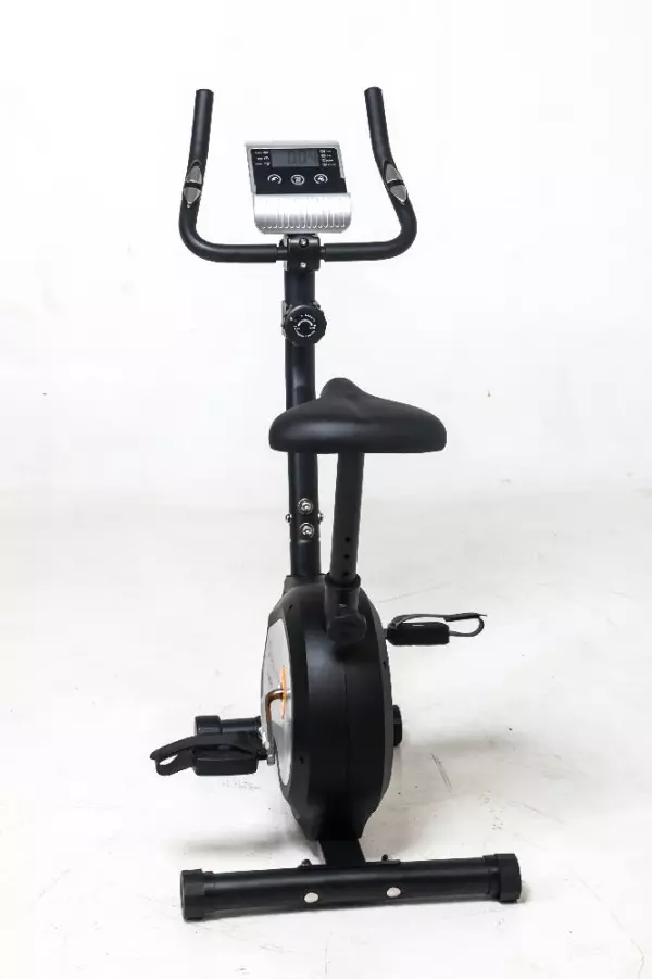 Imagen miniatura de BICICLETA ESTATICA EVOLUTION B802 110KG DISCO 3KG