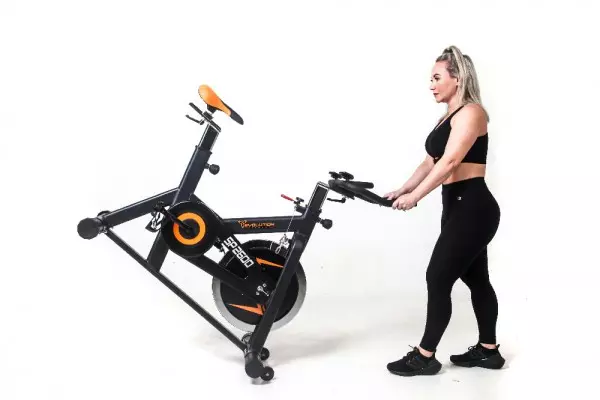 Imagen miniatura de BICICLETA SPINNING SEMI PROFESIONAL EVOLUTION SP2600 130KG DISCO 20KG