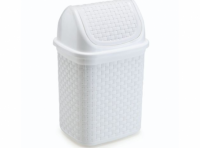 Imagen miniatura de BASURERO DE FREGADERO BASCULANTE RATTAN BLANCO 4,5 L R: 134/B NITRON